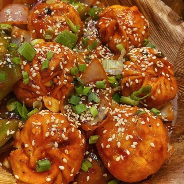 "C" Chicken Mo:Mo